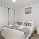 Apartamento Seaside Charm Ii *